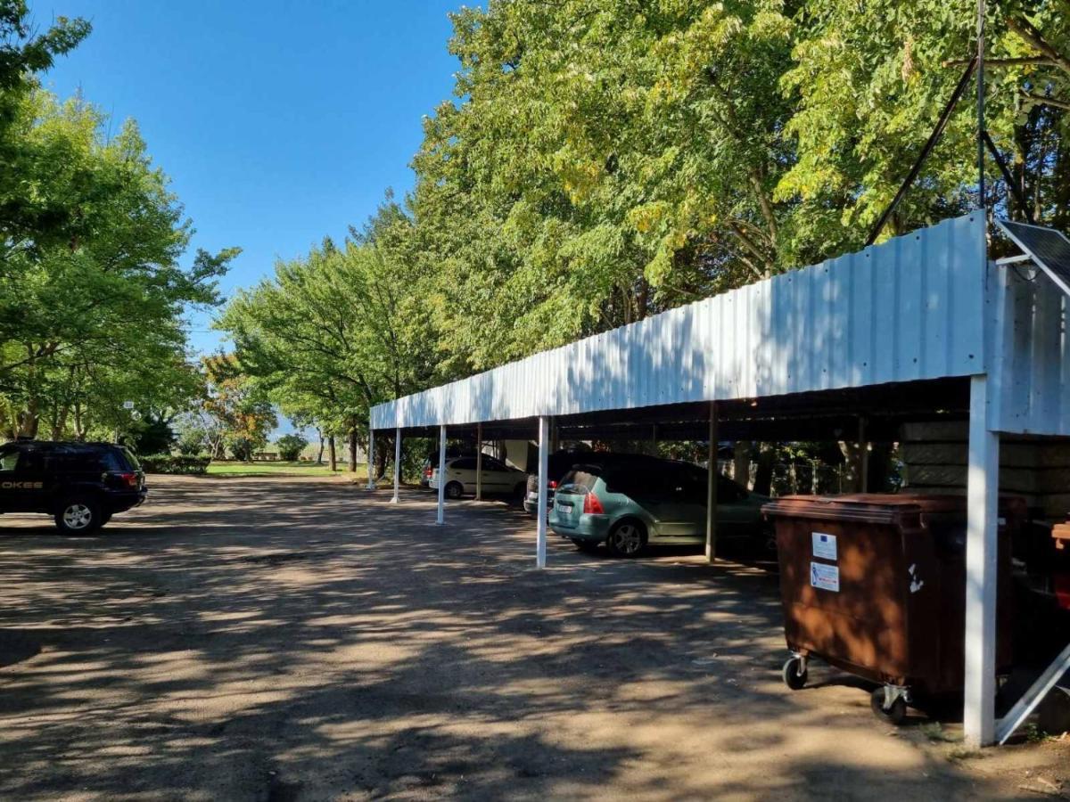 Fuk-Tak'S Bungalow Dojran Exterior foto